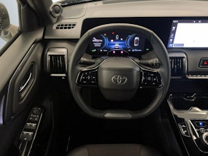 Vehicle image TOYOTA Urban Cruiser Premium AWD