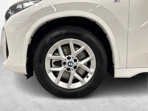 Vehicle image BMW X1 23i xDrive paddles 48V M-Sport