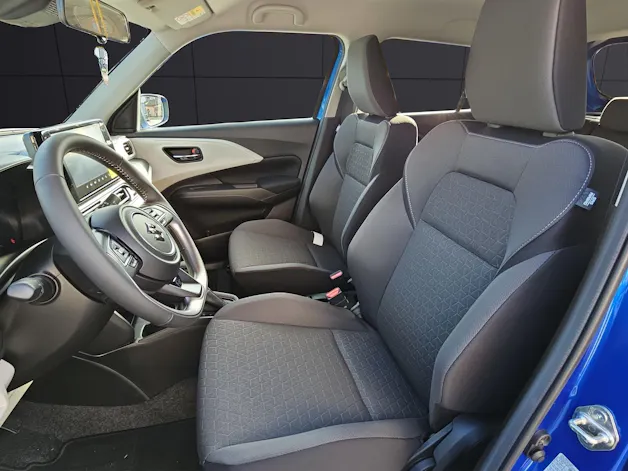 Suzuki Swift 1.2 Sakura Hybrid