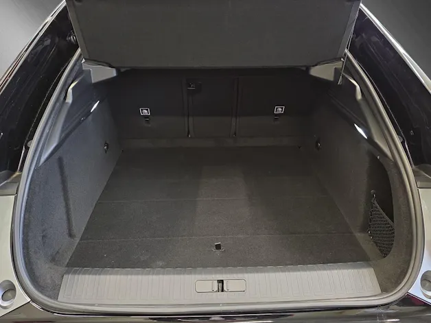 DS Automobiles No8 E-Tense Étoile 4x4
