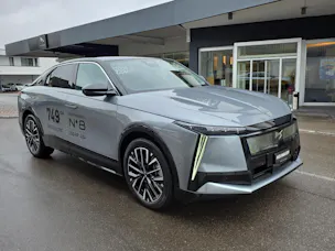 DS Automobiles No8 E-Tense Étoile 4x4