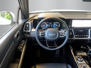 https://vehicle.imgix.net/4164808/4bab78d1-1606-43fb-adae-3b2b08f9a486.jpg