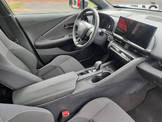 Vehicle image 9 Vehicle image 9