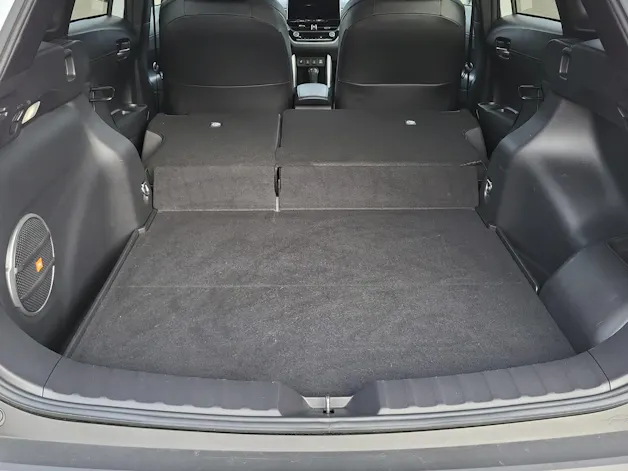 Toyota Corolla Cross 2.0 HSD Premium AWD-i