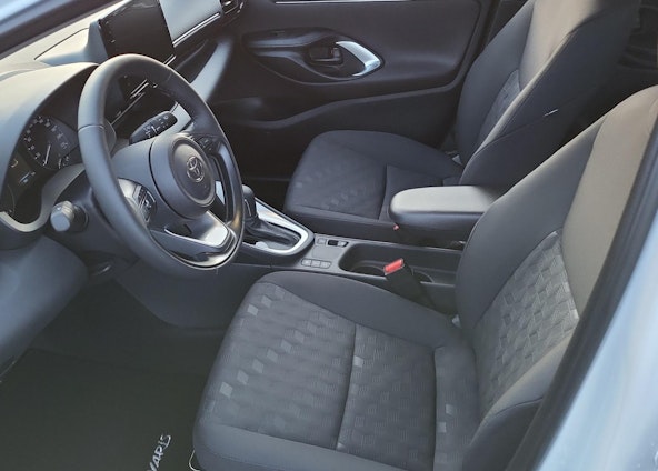 Vehicle image 12 Vehicle image 12