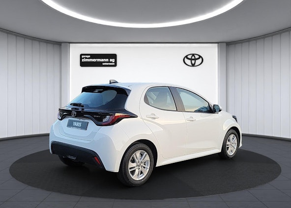 Vehicle image 6 Vehicle image 6