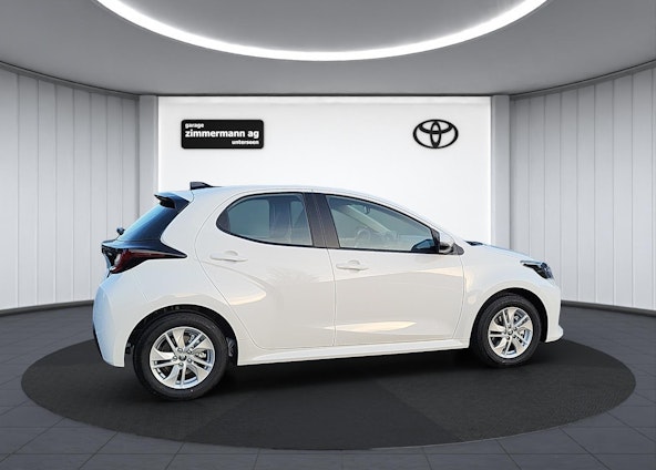 Vehicle image 5 Vehicle image 5