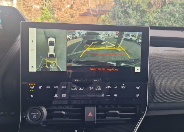 Vehicle image 13 Vehicle image 13