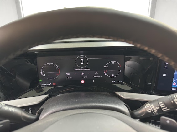 Vehicle image 11 Vehicle image 11