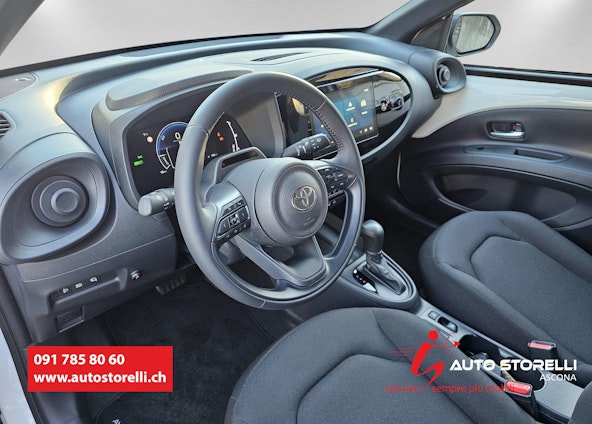 Vehicle image 3 Vehicle image 3