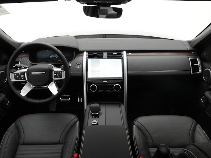 Vehicle image LAND ROVER DISCOVERY