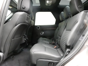 Vehicle image LAND ROVER Discovery 3.0 D I6 350 Dynamic HSE