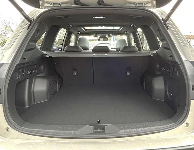 Subaru Forester Station 2.0i e-Boxer Luxury