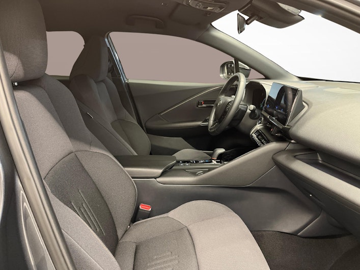 Vehicle image TOYOTA C-HR