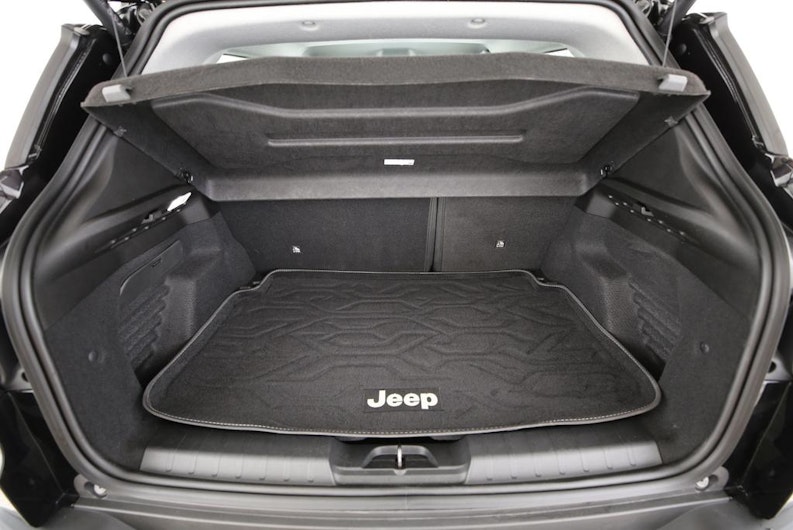 Vehicle image JEEP AVENGER