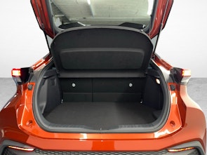 Vehicle image TOYOTA C-HR 2.0 PHEV Swiss Edition