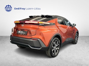 Vehicle image TOYOTA C-HR 2.0 PHEV Swiss Edition