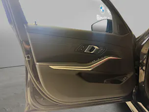 BMW 320d xDrive Touring M-SportPaket