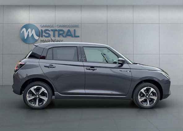 Vehicle image 5 Vehicle image 5