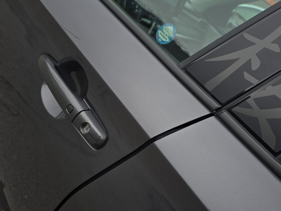 Vehicle image 14 Vehicle image 14