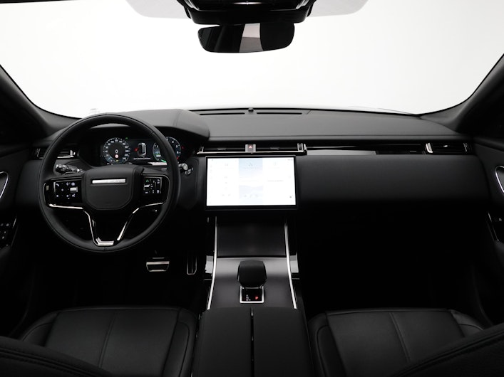 Vehicle image LAND ROVER RANGE ROVER VELAR