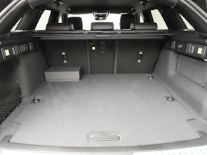 Vehicle image LAND ROVER Range Rover Velar 2.0 P400e Dynamic SE