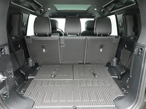 Vehicle image LAND ROVER Defender 110 3.0 D I6 350 X-Dynamic HSE