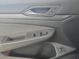 VW Golf VIII 1.4 TSI PHEV GTE DSG / ab 3,99% Leasing bei Abschluss einer Protect Autoversicherung