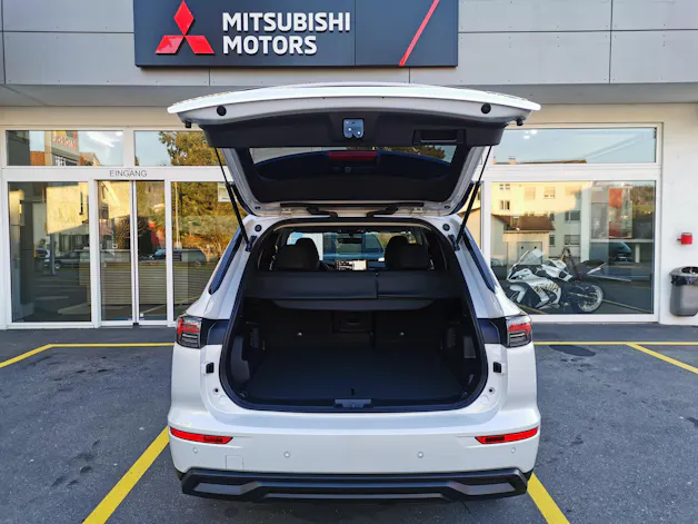Mitsubishi Outlander 2.4 PHEV Invite 4x4