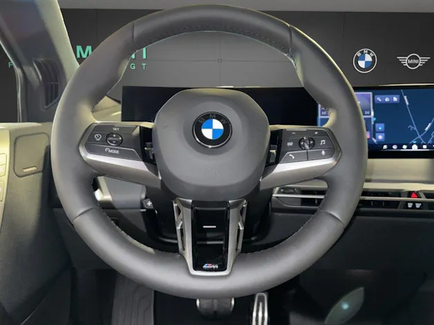 BMW iX xDrive45