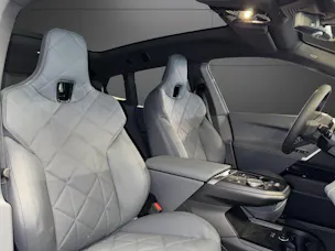 BMW iX xDrive45