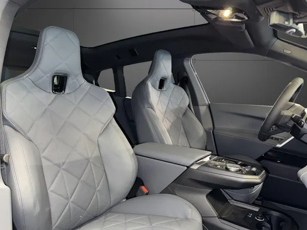 BMW iX xDrive45