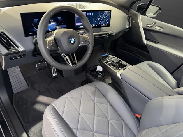 BMW iX xDrive45
