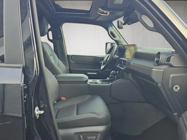 Toyota Land Cruiser 2.8 D 48V Invincible