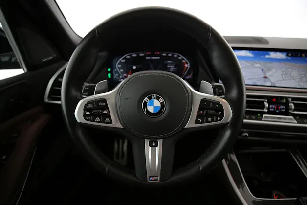 BMW X5 M50i xDrive