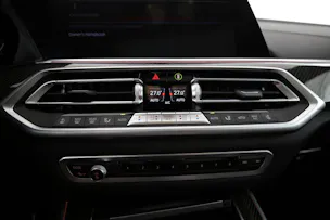 BMW X5 M50i xDrive