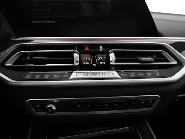 BMW X5 M50i xDrive