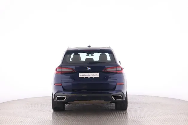BMW X5 M50i xDrive