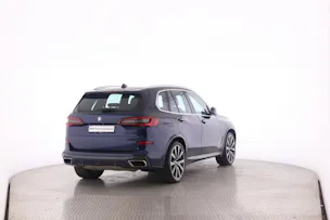 BMW X5 M50i xDrive