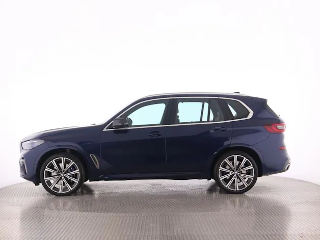 BMW X5 M50i xDrive
