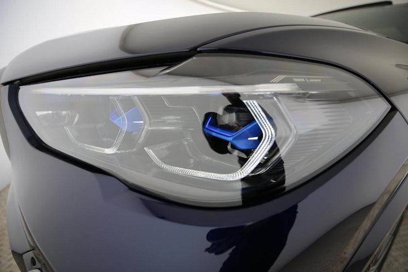 Vehicle image BMW X5