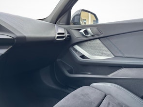 Vehicle image BMW 123 xDrive