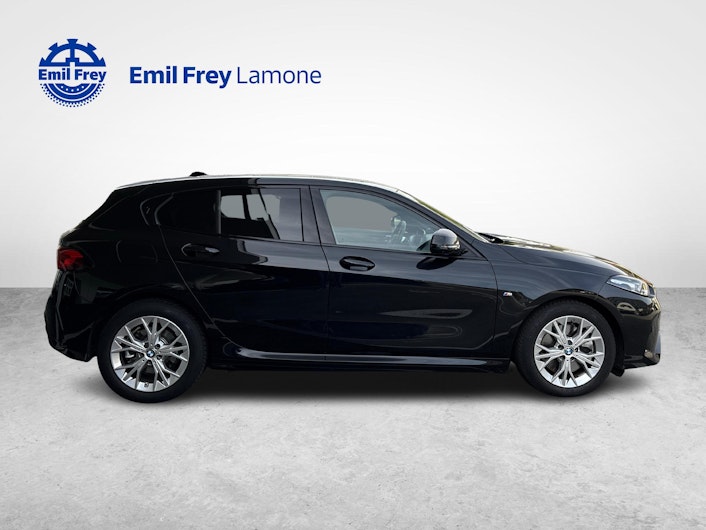 Vehicle image BMW 1 SERIES