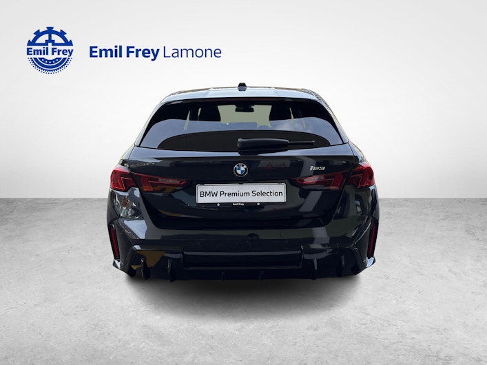 Vehicle image BMW 1 SERIES