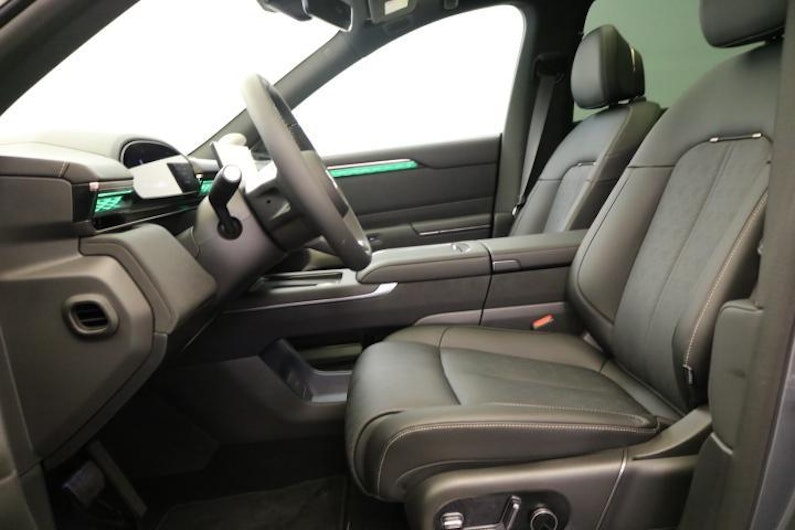 Vehicle image ZEEKR 7X