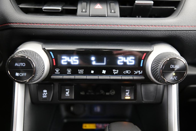 Vehicle image TOYOTA RAV-4