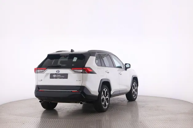 Toyota RAV4 2.5 Plug-In-Hybrid Platinum