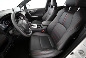 Vehicle image TOYOTA RAV4 2.5 Plug-In-Hybrid Platinum