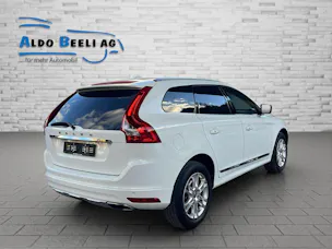 Volvo XC60 2.4 D5 Summum AWD