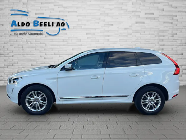 Volvo XC60 2.4 D5 Summum AWD